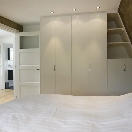 Goudkust 3 * Bergen